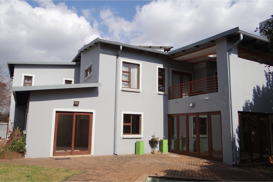 4 Bedroom Property for Sale in Midfield Estate Gauteng