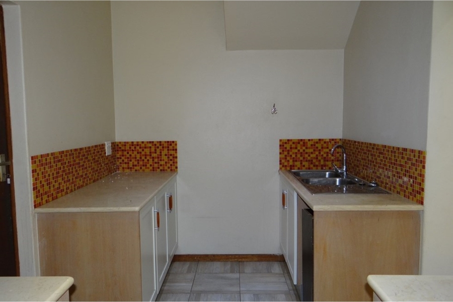 4 Bedroom Property for Sale in Midfield Estate Gauteng