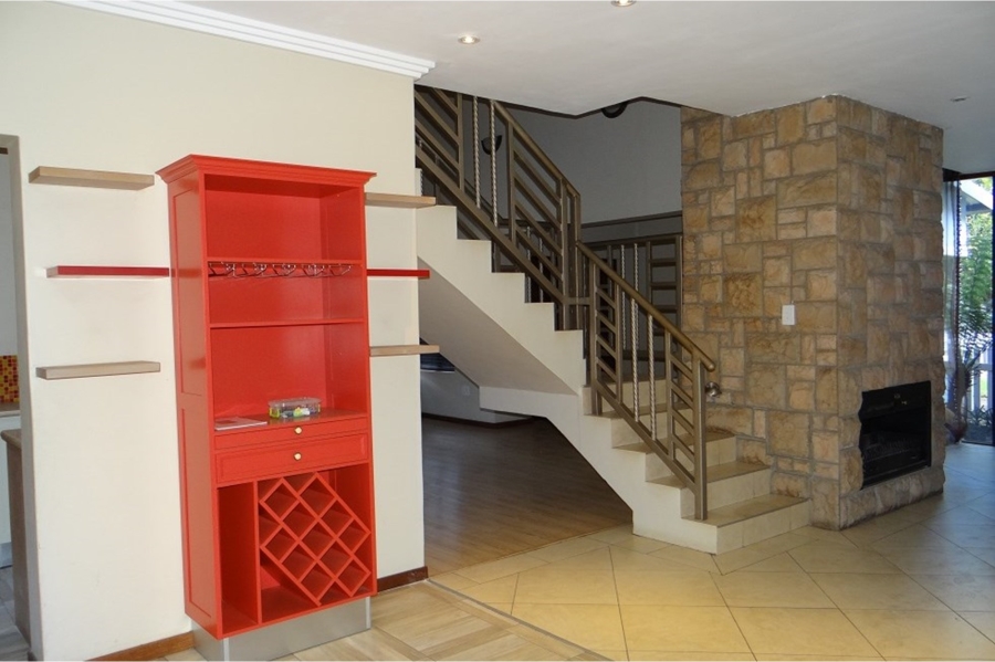 4 Bedroom Property for Sale in Midfield Estate Gauteng