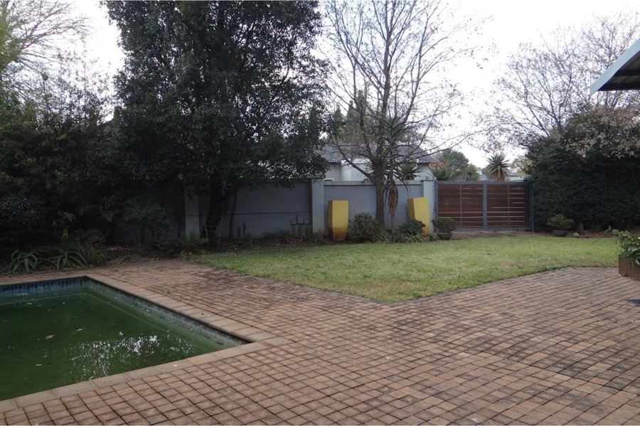 4 Bedroom Property for Sale in Midfield Estate Gauteng