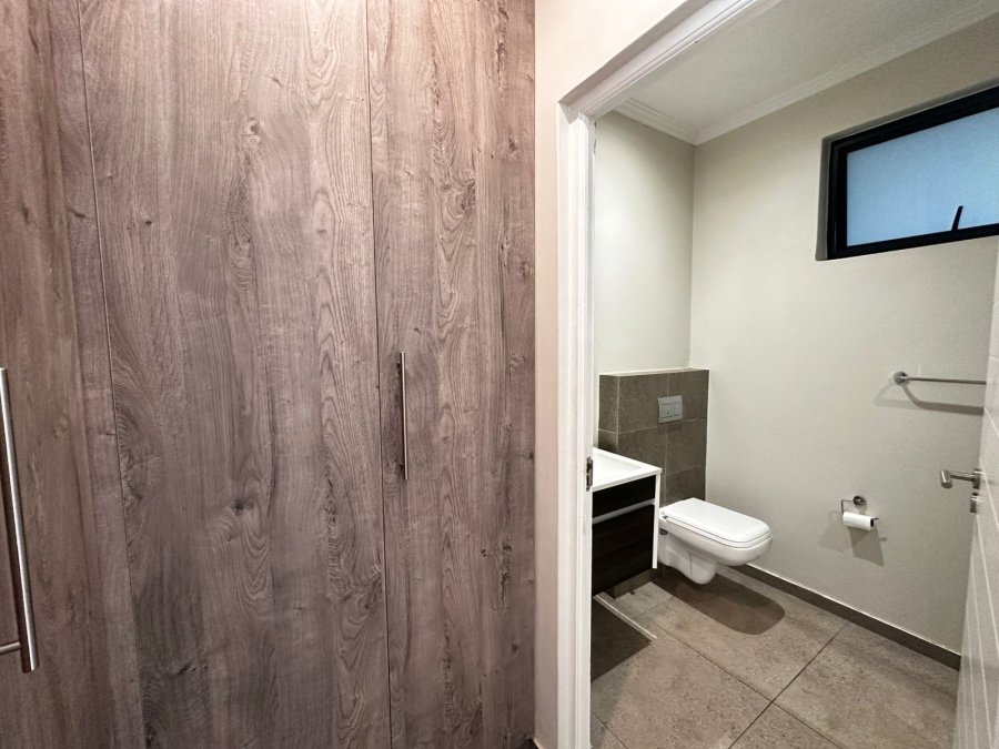 2 Bedroom Property for Sale in Raslouw Gauteng