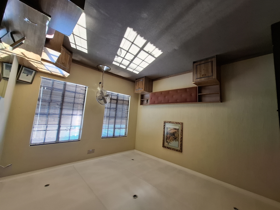 3 Bedroom Property for Sale in New State Areas Gauteng