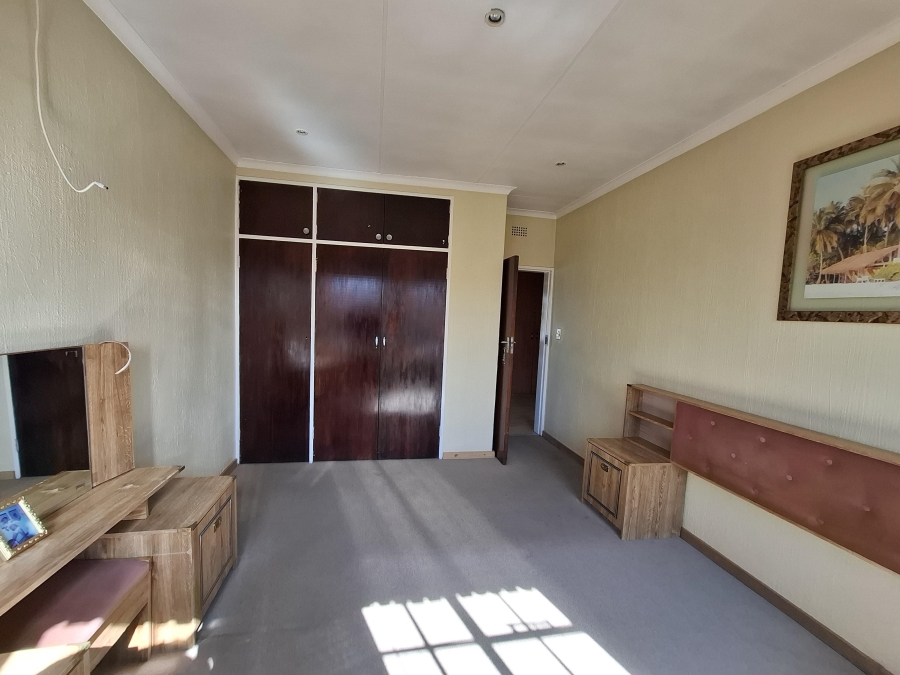 3 Bedroom Property for Sale in New State Areas Gauteng