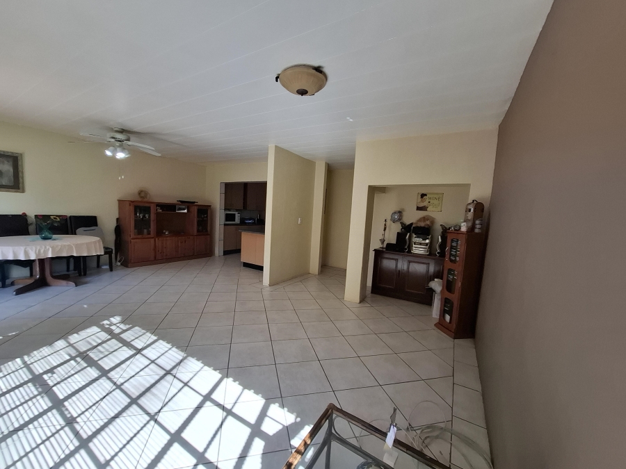 3 Bedroom Property for Sale in New State Areas Gauteng