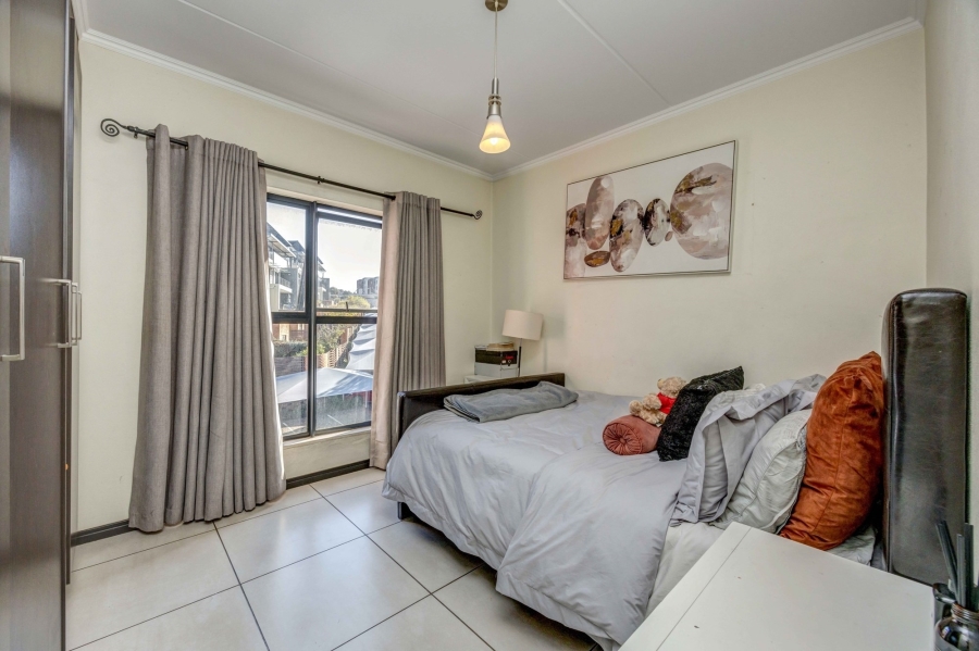 To Let 2 Bedroom Property for Rent in Fourways Gauteng