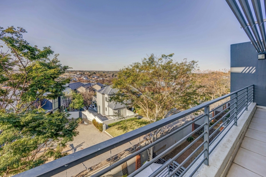 To Let 2 Bedroom Property for Rent in Fourways Gauteng