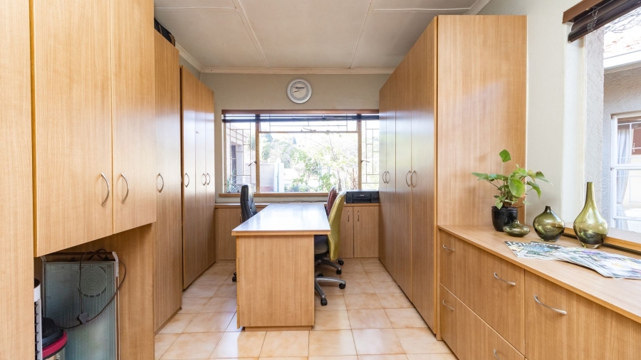3 Bedroom Property for Sale in Farrarmere Gauteng