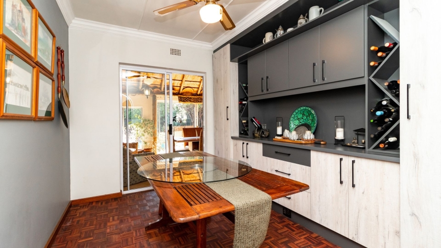 3 Bedroom Property for Sale in Farrarmere Gauteng