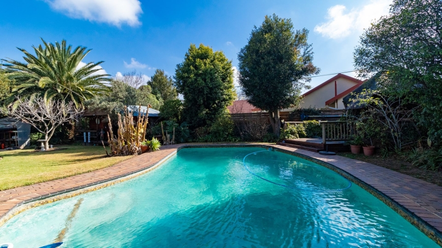 3 Bedroom Property for Sale in Farrarmere Gauteng