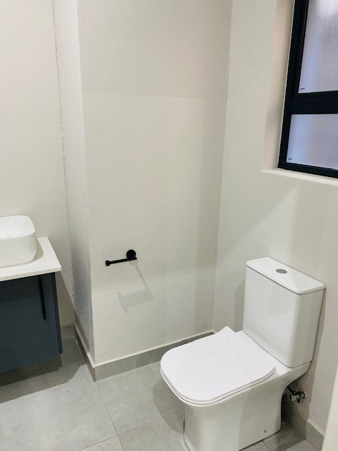 To Let 2 Bedroom Property for Rent in Bryanston Gauteng