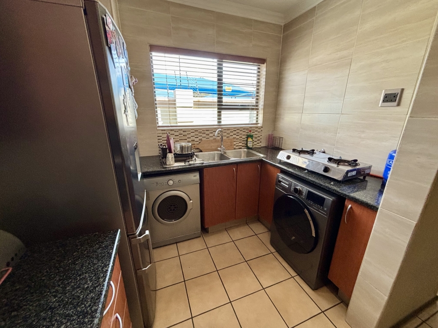 To Let 3 Bedroom Property for Rent in Northcliff Gauteng