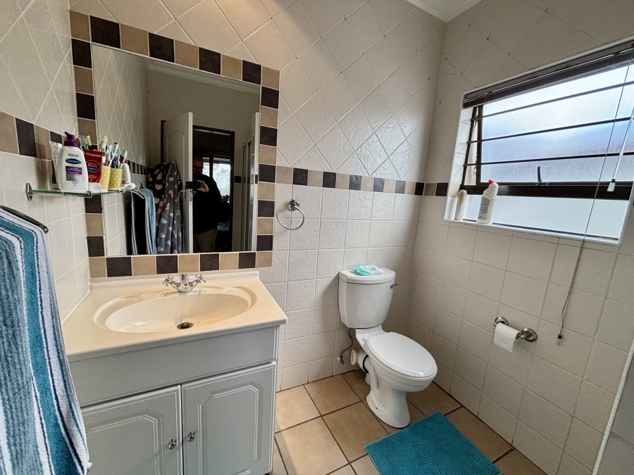 To Let 3 Bedroom Property for Rent in Northcliff Gauteng