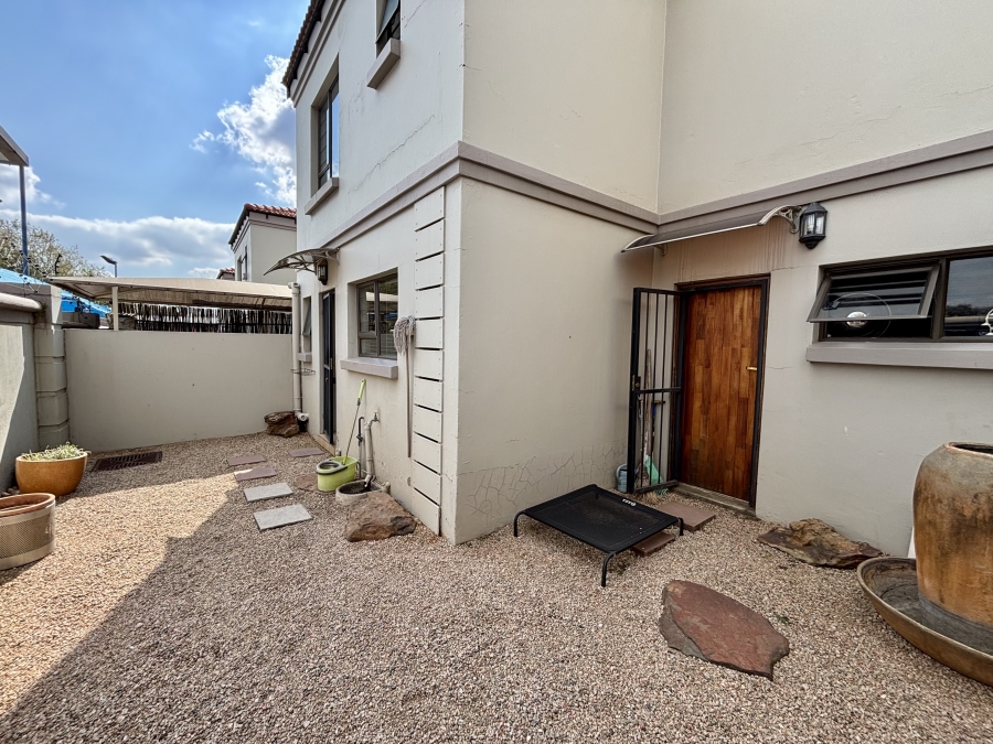 To Let 3 Bedroom Property for Rent in Northcliff Gauteng