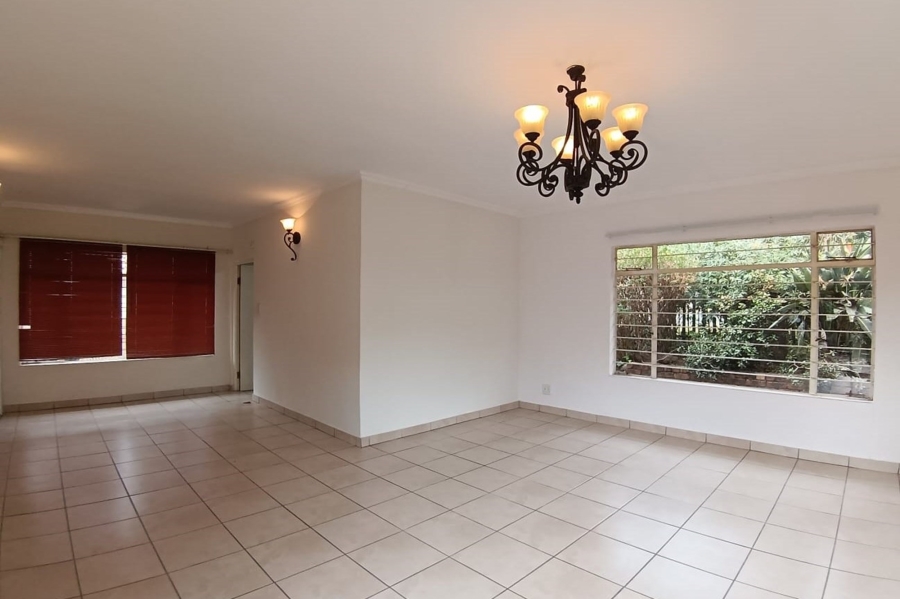 To Let 2 Bedroom Property for Rent in Paulshof Gauteng