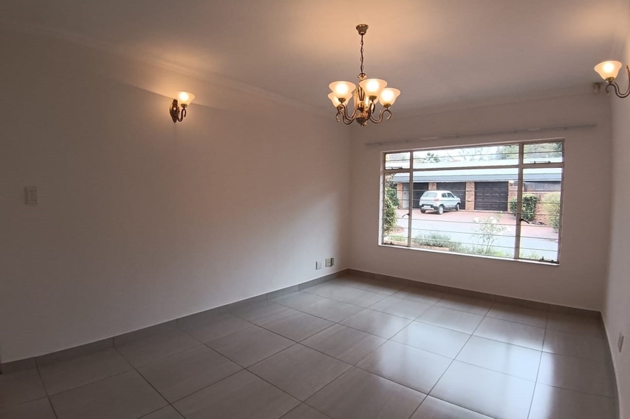 To Let 2 Bedroom Property for Rent in Paulshof Gauteng