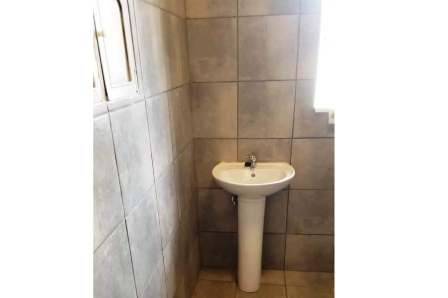 11 Bedroom Property for Sale in Westdene Gauteng