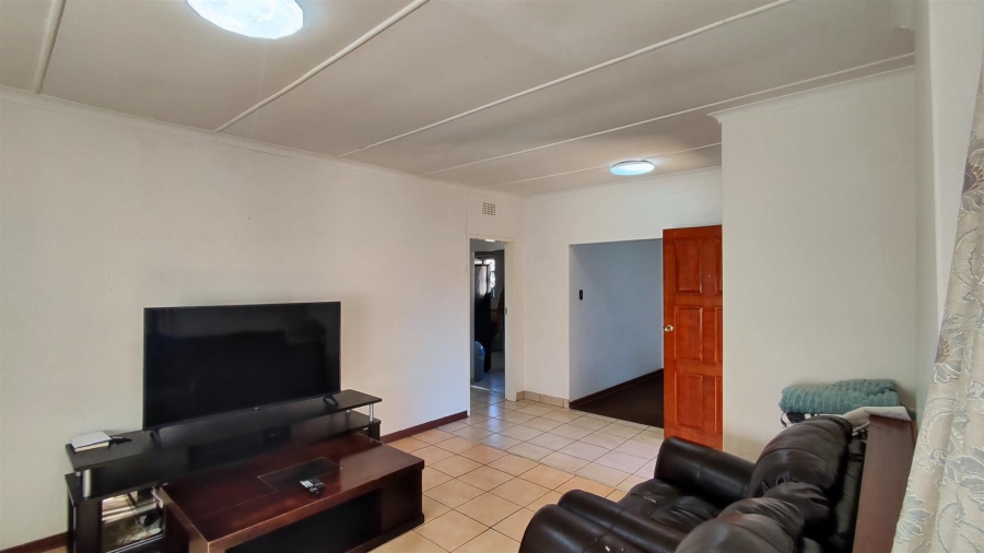 4 Bedroom Property for Sale in Birch Acres Gauteng