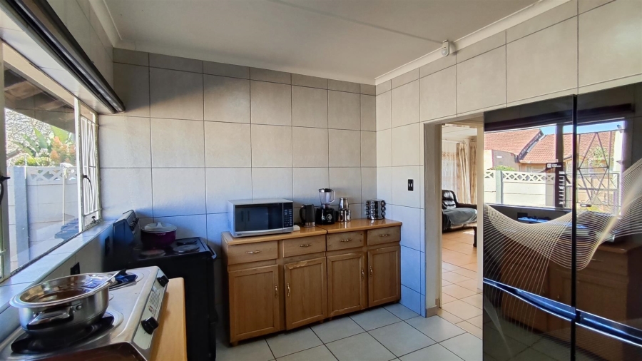 4 Bedroom Property for Sale in Birch Acres Gauteng