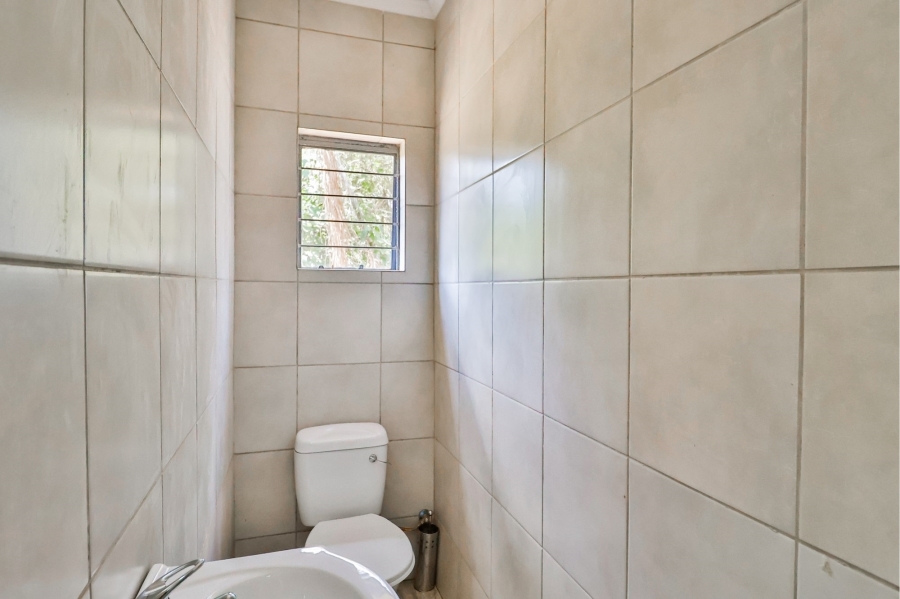 3 Bedroom Property for Sale in Wierda Park Gauteng