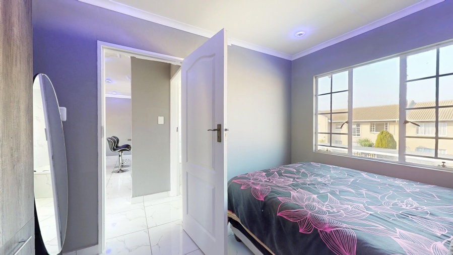 2 Bedroom Property for Sale in Ravenswood Gauteng