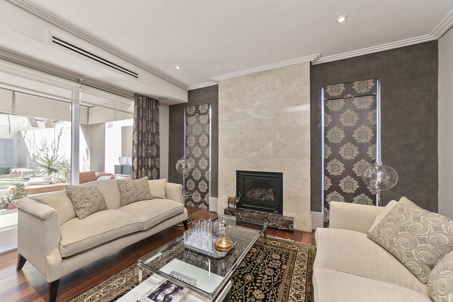 4 Bedroom Property for Sale in Dunkeld West Gauteng