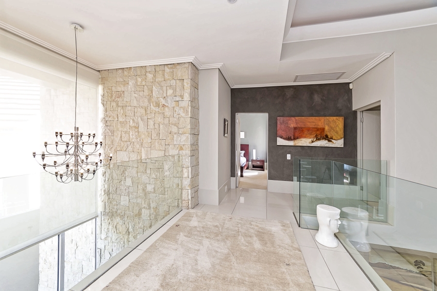 4 Bedroom Property for Sale in Dunkeld West Gauteng