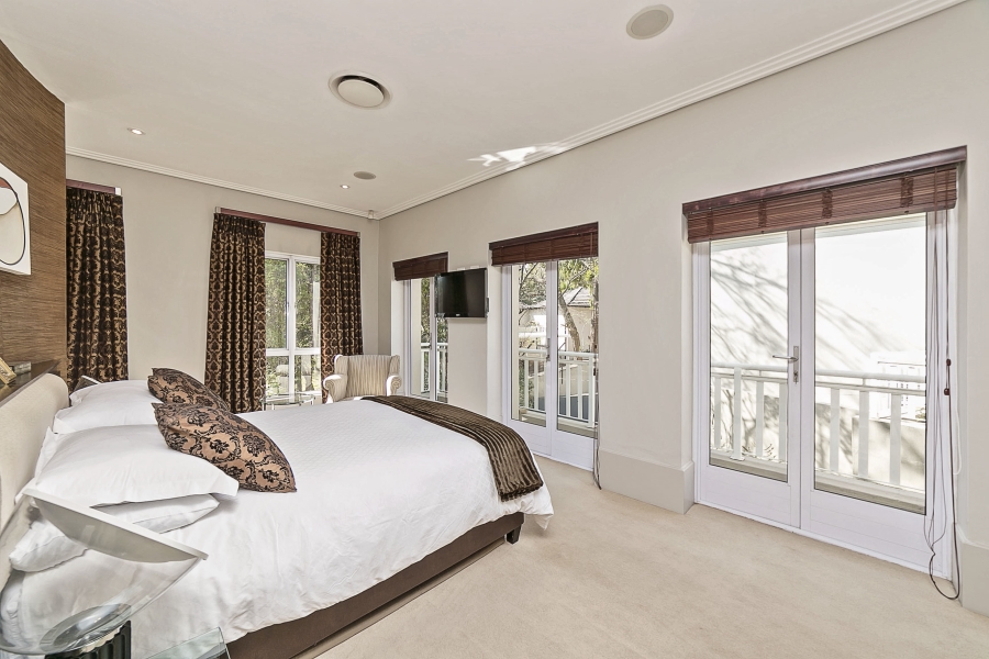 4 Bedroom Property for Sale in Dunkeld West Gauteng