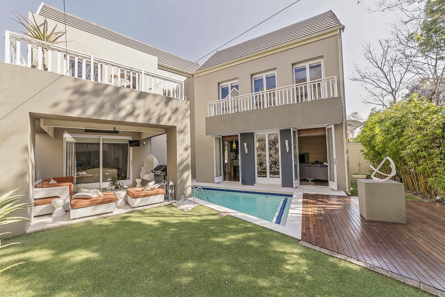 4 Bedroom Property for Sale in Dunkeld West Gauteng