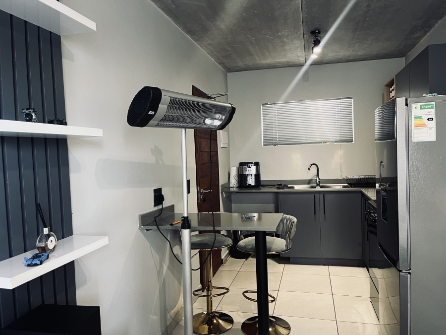 To Let 2 Bedroom Property for Rent in South Hills Gauteng