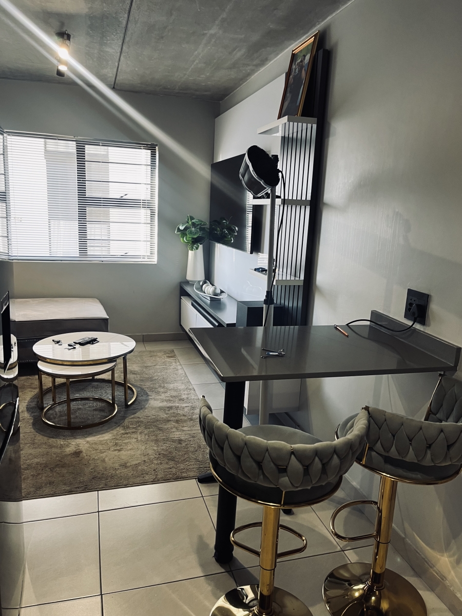 To Let 2 Bedroom Property for Rent in South Hills Gauteng