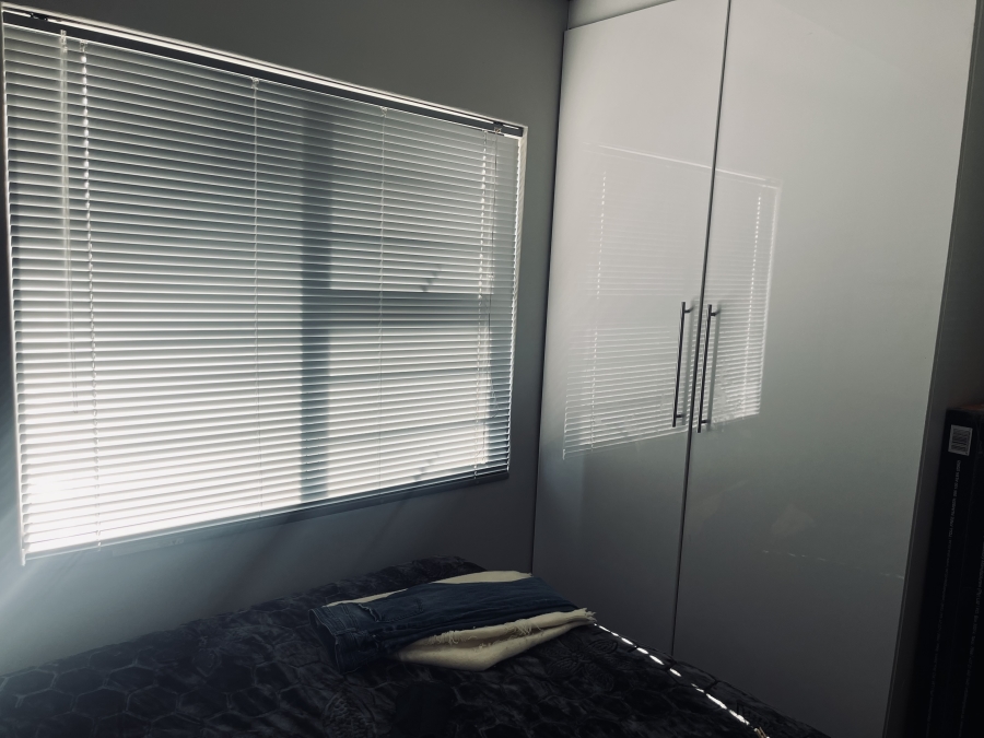 To Let 2 Bedroom Property for Rent in South Hills Gauteng