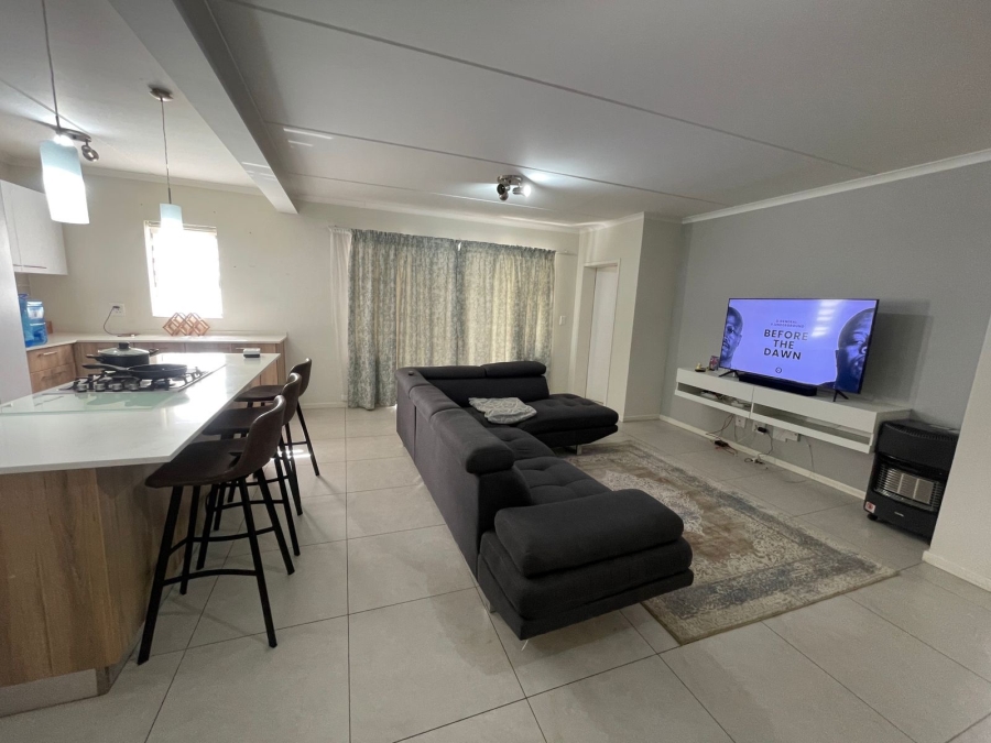 To Let 3 Bedroom Property for Rent in Modderfontein Gauteng
