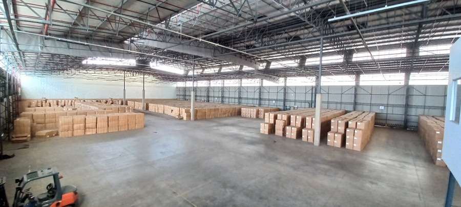 To Let commercial Property for Rent in Gosforth Park Gauteng