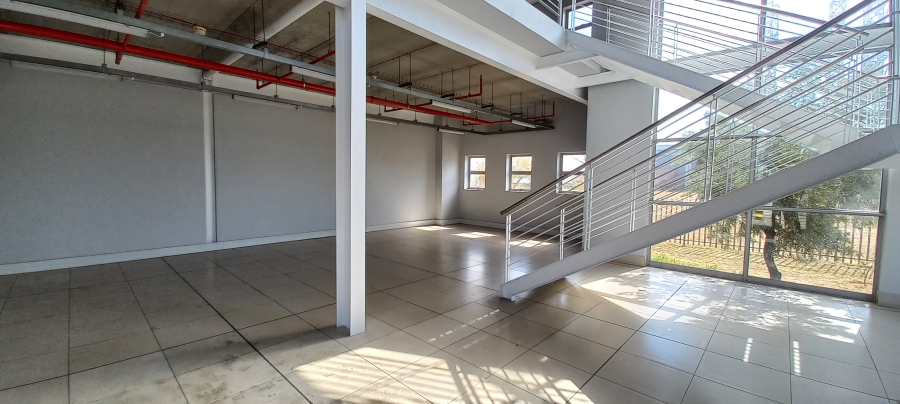 To Let commercial Property for Rent in Gosforth Park Gauteng