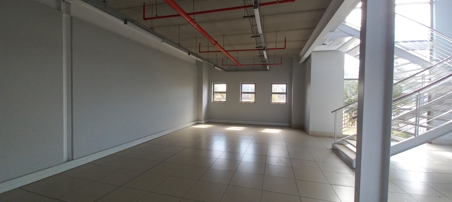 To Let commercial Property for Rent in Gosforth Park Gauteng
