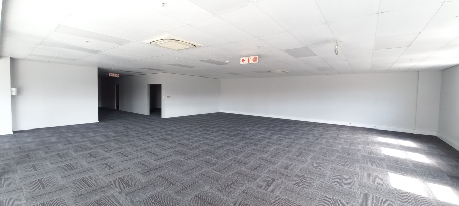 To Let commercial Property for Rent in Gosforth Park Gauteng