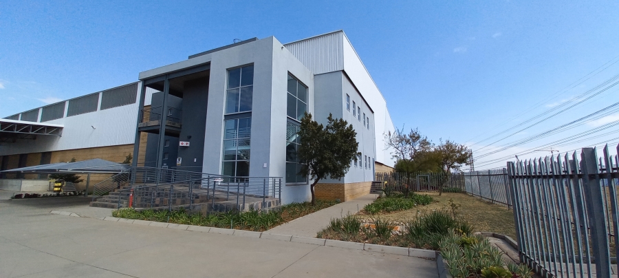 To Let commercial Property for Rent in Gosforth Park Gauteng