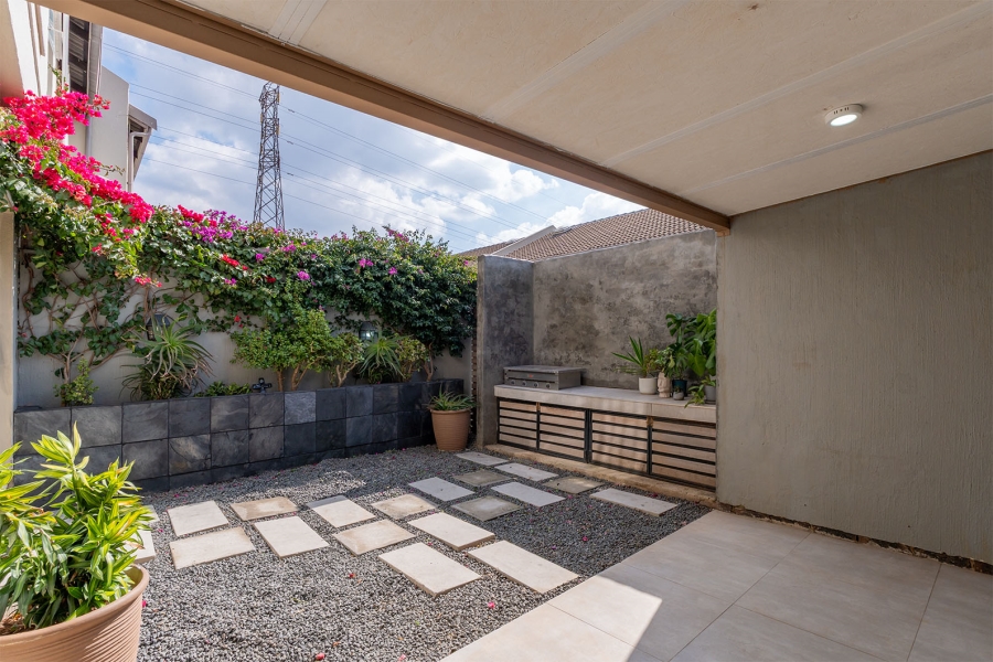 3 Bedroom Property for Sale in Bedford Gardens Gauteng