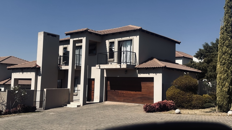 To Let 3 Bedroom Property for Rent in Thatchfield Hills Gauteng