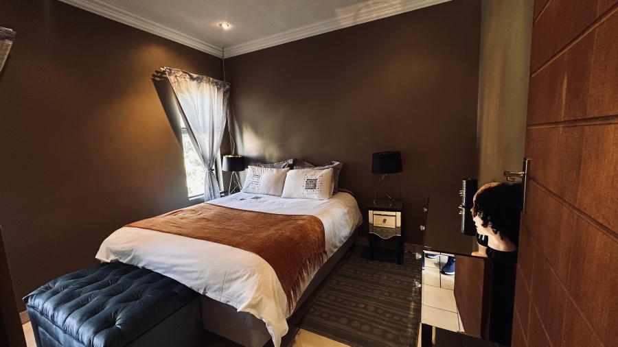 To Let 3 Bedroom Property for Rent in Thatchfield Hills Gauteng
