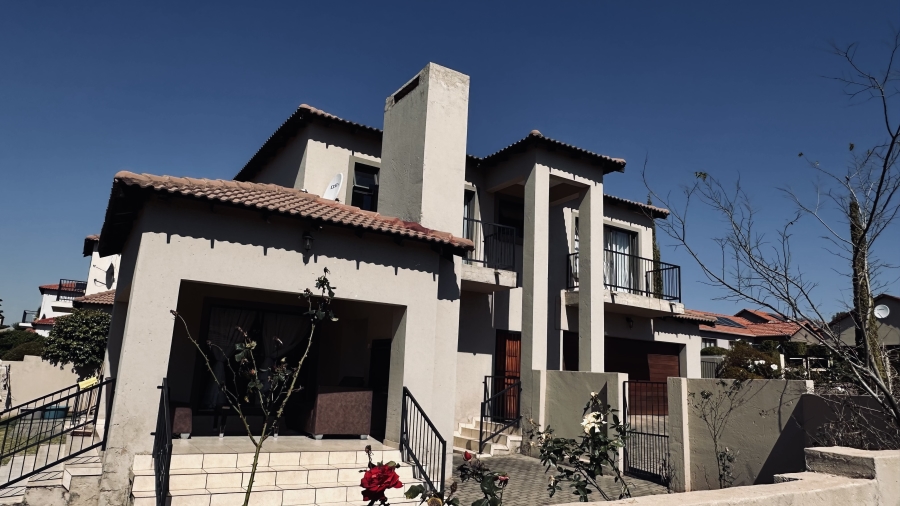 To Let 3 Bedroom Property for Rent in Thatchfield Hills Gauteng