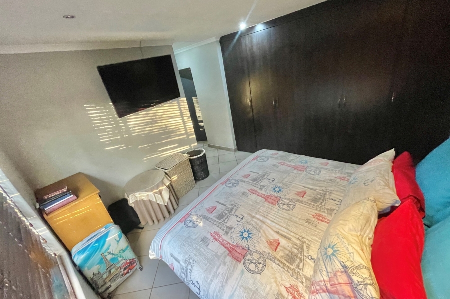 3 Bedroom Property for Sale in Rua Vista Gauteng