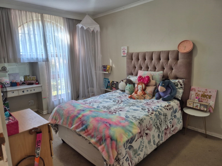 4 Bedroom Property for Sale in Buccleuch Gauteng