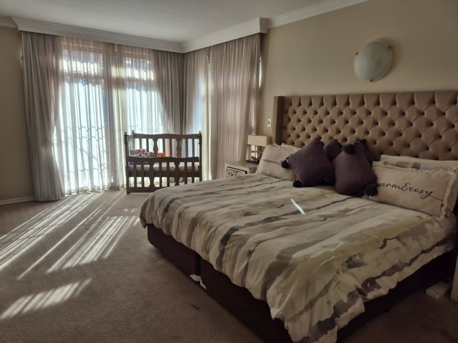 4 Bedroom Property for Sale in Buccleuch Gauteng