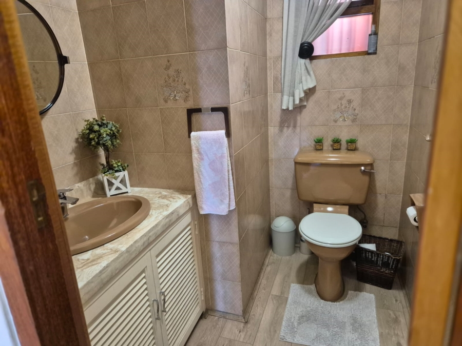 4 Bedroom Property for Sale in Buccleuch Gauteng