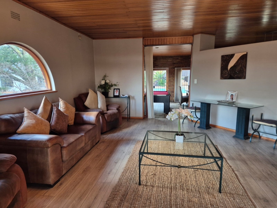 4 Bedroom Property for Sale in Buccleuch Gauteng