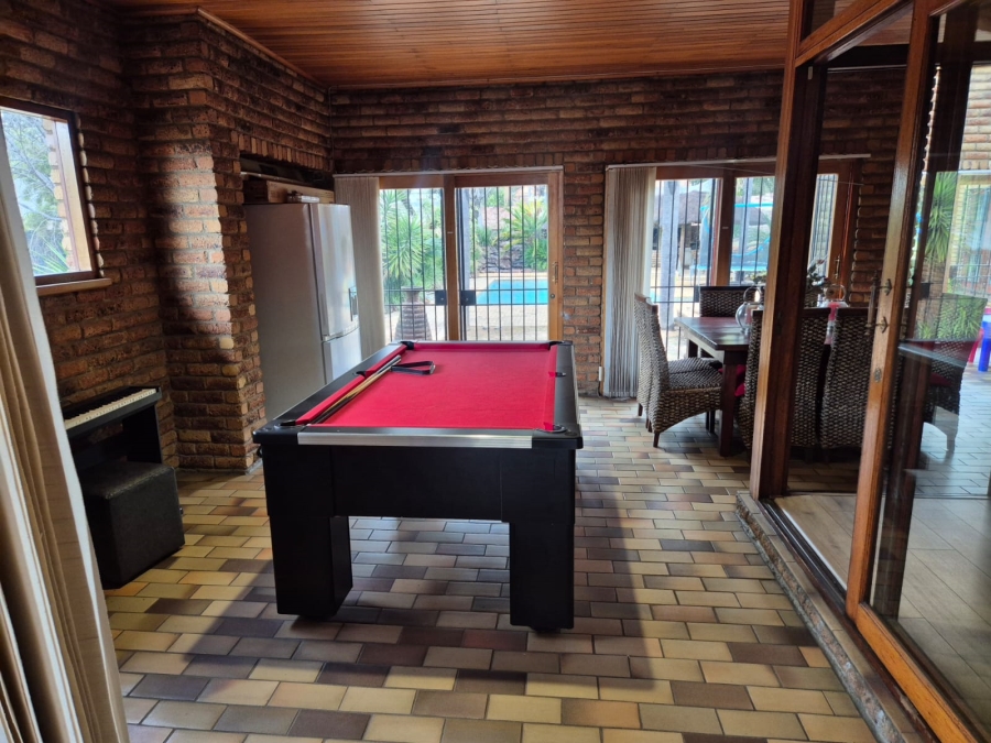 4 Bedroom Property for Sale in Buccleuch Gauteng