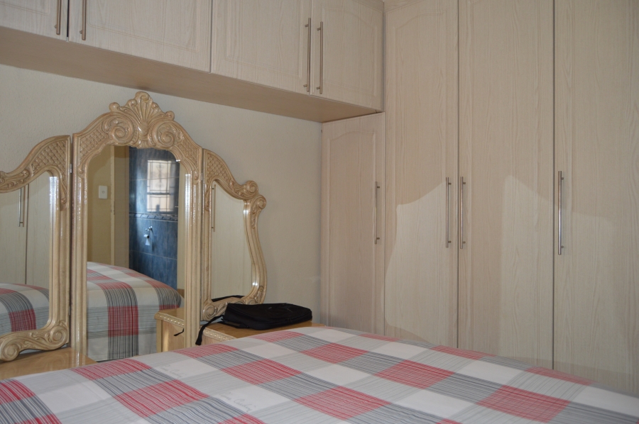 To Let 3 Bedroom Property for Rent in Riverlea Gauteng