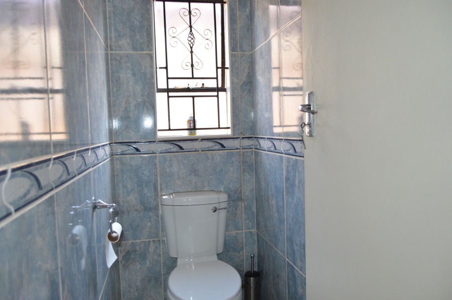 To Let 3 Bedroom Property for Rent in Riverlea Gauteng