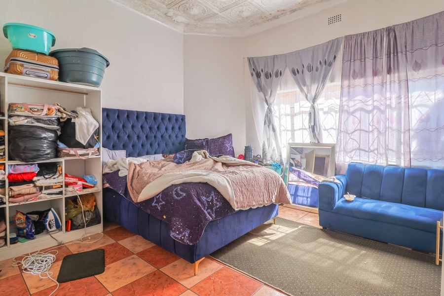 9 Bedroom Property for Sale in Rosettenville Gauteng